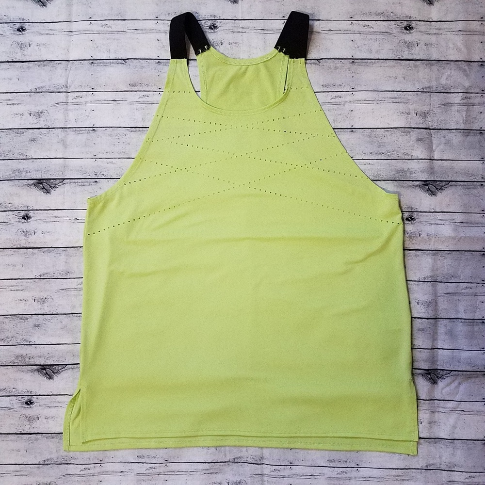 Cascade Sport | lime green active top
